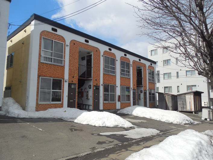 豊平区木造2階建て共同住宅